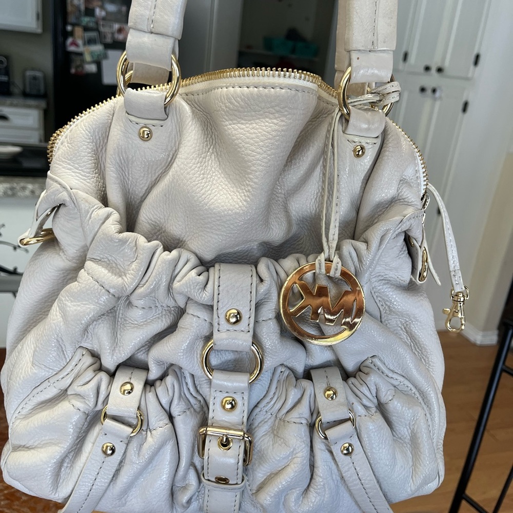 Michael kors purse